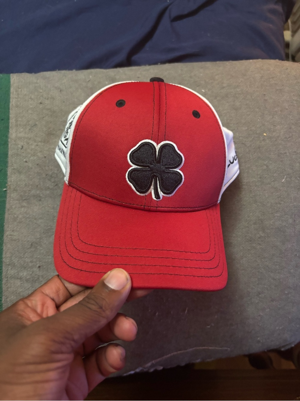 Black Four-Leaf Clover Hat